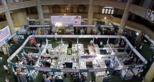 گزارشی از تب و تاب طلاب در سومین نمایشگاه تخصصی کتب حوزوی